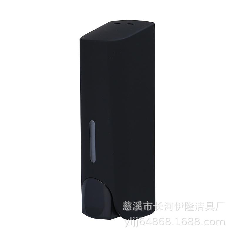 EM3A0854