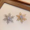 Broche de Copo de Nieve Giratorio Corsage Exquisito de Alta Gama para Mujer Moda de Nicho de Alta Gama para Hombres y Mujeres Pin Decoración para Suéter