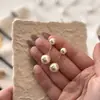 Pendientes de Perla y Circonita Personalizados de Lujo Ligero de Gama Alta Diseño Único Pendientes Versátiles Pendientes de Nicho Únicos Pendientes
