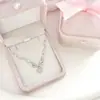 Colar Exquisito Estilo Fada da Valsa Rosa Luxo Leve Design de Nicho Versátil Ilumina a Pele Não Exigente Quanto ao Tom de Pele