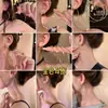 Pendientes de botón de aro dorado con diamantes de estilo minimalista europeo y americano, Pendientes de aro exagerados simples y elegantes de diseño nicho al por mayor