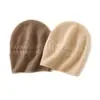Cachemira Otoño/Invierno 2026 Nuevo Gorro de Punto Grueso Cálido de Color Sólido de Cable de Alta Gama para Mujer, Moda Casual