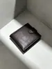 Billetera Corta para Hombre Pu2026 Portatarjetas Multifuncional de Gran Capacidad Pinza Grande para Billetes Suministro Directo del Fabricante de Moda Grabado Transfronterizo
