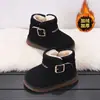 Botas de Neve Infantis Meninas Inverno 2026 Novas Meninos Grossas Quentes Sapatos Grandes de Algodão Impermeáveis Botas Curtas para Bebê com Plus Fleece