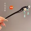 2026 Novo Estilo Chinês Antigo Tassel Grampo de Cabelo de Madeira para Mulheres, Acessório de Cabelo para Qipao, Grampo Simples