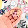 Patch de Acrílico com Animação de Desenho Personalizado Exclusivo Patch de Letra de Animal Princesa Chaveiro Shaker Emblema