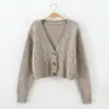 Suéter Adelgazante de Punto Trenzado con Flor de Goma de Cintura Alta Ultra Corto para Mujer, Nuevo Cardigan de Punto de Botones Individuales Primavera 2023