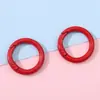 Anillo de llavero con cierre de resorte pintado en spray de aleación, cuenta retorcida en forma de corazón redondo, accesorio de gancho de cuentas hecho a mano para DIY