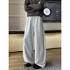 Calça Casual Reta Solta Desconstruída com Corte Curvo Outono Nova Sweatpants High Street para Homens com Costura Visível Tendência 2026 Estilo Americano Color Block