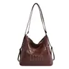 2026 Nova Moda Casual Estilosa Simples Personalidade Design Bolsa Tote Feminina Tendência Grande Capacidade Mochila para o Dia a Dia