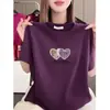 Liquidación de Artículos de Moda de Comercio Exterior: Camiseta Negra de Manga Corta y Cuello Redondo para Mujer con Estampado de Corazón, Talla Grande, Efecto Adelgazante