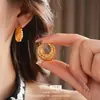 Pendientes Redondos Huecos Chapados en Oro Real de 18 Quilates Pendientes Versátiles Pesados de Moda Europeos y Americanos Pendientes de Nicho de Gama Alta para Mujeres