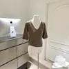 Camisa de Algodón con Diseño de Copos de Nieve, Cuello y Mangas Medias en Verde Fruta/Gris/Marrón, Mangas Regulares, Corte Regular, Tejido de Fábrica