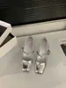 Sapatos plataforma prateados de bico quadrado para mulheres Primavera/Outono 2026 versáteis com saias Mary Janes sapatos pretos para o dia a dia