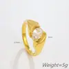 Anillo de Acero Inoxidable con Diamante Ovalado, Diseño de Moda Popular en Europa y América, Sensación de Alta Gama, Versátil para el Uso Diario, Estilo Sencillo, En Stock, Fácil de Combinar