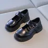 Zapatos de Cuero para Niñas 2026 Primavera/Verano Nuevos Estilo Coreano Arrugados Suela Suave Zapatos Individuales para Niñas Pequeñas, Mocasines Estilo Chanel