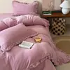 Juego de Cuatro Piezas Estilo Crema de Alto Gramaje Color Sólido Encaje Francés Vellón de Leche Estilo Colcha Clase A Ropa de Cama de Vellón Otoño/Invierno