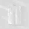Um Novo Estilo de Início de Outono com Bojos, Roupa Íntima Simples com Fio Anti-Exposição e Colete Básico de Ombros Largos para Usar por Baixo
