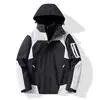 Chaqueta exterior 3 en 1 estilo Luotuo para mujer, abrigo de montañismo a prueba de viento e impermeable, ropa de trabajo para hombre al por mayor