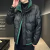 Chaqueta de Plumas para Hombre Invierno 2025 Nueva Marca de Moda Gruesa Corta de Plumón de Pato Blanco Abrigo de Invierno para Hombre con Cuello Alto