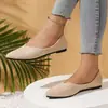 Sapatos femininos transfronteiriços 2025 outono novo estilo bico fino sapatos baixos rasos sola macia sapatos de vovó tamanho 43 sapatos de tamanho grande atacado