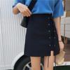 Saia Curta Estilo Coreano Verão 2026 com Tiras Cintura Alta Antiexposição Saia Evasê Cor Sólida Emagrecedora Meia Saia Bodycon para Mulheres Tendência