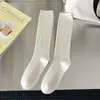 Calcetines de becerro grises para niños medias de primavera y otoño medias jk negras calcetines altos de algodón puro con rayas verticales para las cuatro estaciones con botas