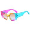 Nueva moda polígono personalizado marco arcoíris gafas de sol de lujo ligero pasarela europea y americana ins celebridad de Internet mismo estilo gafas de sol moda