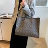 Bolso de mujer transfronterizo, nuevo bolso de hombro elegante de gran capacidad, bolso de mano de moda con estampado retro, para trabajo, 2025
