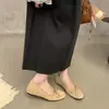 Sapatilhas Aumentadoras de Altura Femininas 2025 Novo Estilo Francês Sapatos Mary Jane de Salto Baixo Camurça Vermelho Solado Macio Sapatos de Vovó