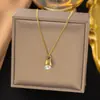 Collar de Perlas Transfronterizo Europeo y Americano para Mujer, Colgante de Perla Estilo Francés que No se Desvanece, Cadena Versátil Simple para Clavícula de Moda de Nicho