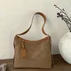 Bolsa Tote Retrô de Camurça de Grande Capacidade para Mulheres 2025 Nova Moda Bolsa de Ombro Casual Crossbody Bolsa de Axila