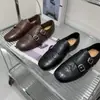 Mocassins Brogue Planos Confortáveis para Mulheres 2025 Outono Novo Bico Quadrado Estilo Britânico Sapatos de Encaixe Confortáveis para Mulheres