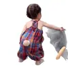 Roupas Infantis Calças para Meninas Fofo Rabo de PomPom Macacão Xadrez Romper 2026 Novo Modelo Fábrica de Roupas Infantis