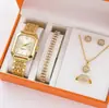 Conjunto Popular de Relojes para Mujer Transfronterizo de Comercio Exterior, Conjunto de Cinco Piezas con Reloj para Mujer Incrustado de Diamantes, Reloj de Cuarzo Cuadrado de Moda para Dama