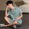 Pijama Masculino de Verão Novo, 100% Algodão, Gola Lapela, Cardigan, Shorts de Manga Curta, Fino, Tamanho Grande, Confortável, Pode Ser Usado Fora de Casa como Roupa Caseira