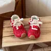 Zapatos para niños pequeños, nuevas zapatillas con estampado de leopardo rojo para primavera y otoño, suela suave, antideslizantes, zapatos de bebé para niñas con lazo de dibujos animados