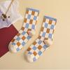 Novas Meias Xadrez Azuis Femininas de Cano Médio Estilo Britânico Meias Femininas Street Trendy Algodão Japonês Meias Femininas Personalizadas