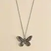 Colar Duplo Borboleta Estilo Americano Retrô Vazado Feminino Ins Hip-Hop Doce Cool Tendência Versátil Pingente de Casal Acessório Simples