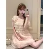 En stock rosa niebla meteoro dulce y claro estilo encaje ribeteado gasa tirantes vestido falda corta conjunto de outerwear corto