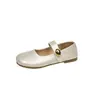 Zapatos de tacón bajo para mujer 2026 verano nuevo estilo para combinar con faldas zapatos de conducción de suela blanda Mary Janes francesas zapatos de mujer de cuero pequeños a la moda