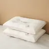 Núcleo de almohada de proteína de cachemira, almohada de alta gama para soporte cervical y ayuda para dormir, individual para uso doméstico de adultos, juego de dos para hombres y mujeres, apta para dormir de lado