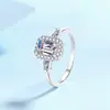 Anel de Moissanita em Prata de Lei S925 Feminino Quadrilateral Retangular Luxo Acessível Personalizado Anel de Casamento Fornecimento Direto da Fábrica Spot Atacado