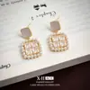 Brincos Quadrados de Zircônia Pérola Banhados a Ouro Real Estilo Coreano Modernos para o Dia a Dia Brincos Simples e Versáteis Elegantes