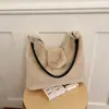 Nova Bolsa Tote Leopardo Personalizada de Alto Valor para Mulheres Outono 2026, Bolsa de Pelúcia Grande Capacidade para Ombro, Bolsa de Ombro para o Dia a Dia