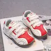 Zapatillas Deportivas Funcionales de Bloques de Color para Niños 2026 Primavera/Otoño Nuevas para Niñas con Velcro Suela Suave Antideslizantes Transpirables Zapatos Casuales