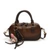 Bolsa de mão texturizada simples da moda para viagem 2024, novo estilo de inverno, estilo estrangeiro, bolsa de ombro transversal, bolsa quadrada pequena feminina