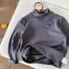 Ropa interior térmica Bangcheng para niños 2026 Nueva llegada de invierno Niños Rayas Cuello medio alto Ropa interior cálida Bebé Ajustado Ropa de otoño