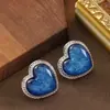 Pendientes de Botón de Resina Azules de Berlín con Forma de Corazón, Estilo Hepburn Elegante y Único, Pendientes de Lujo Ligero, Estilo de Oficina de Gama Alta