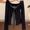 Camiseta de Manga Longa com Cadarço, Estilo Coreano, Blocos de Cor Xadrez, Falsa Peça Dupla para Mulheres, Nova Coleção Primavera e Outono, Design Moderno, Camada Interna ou Camada Externa